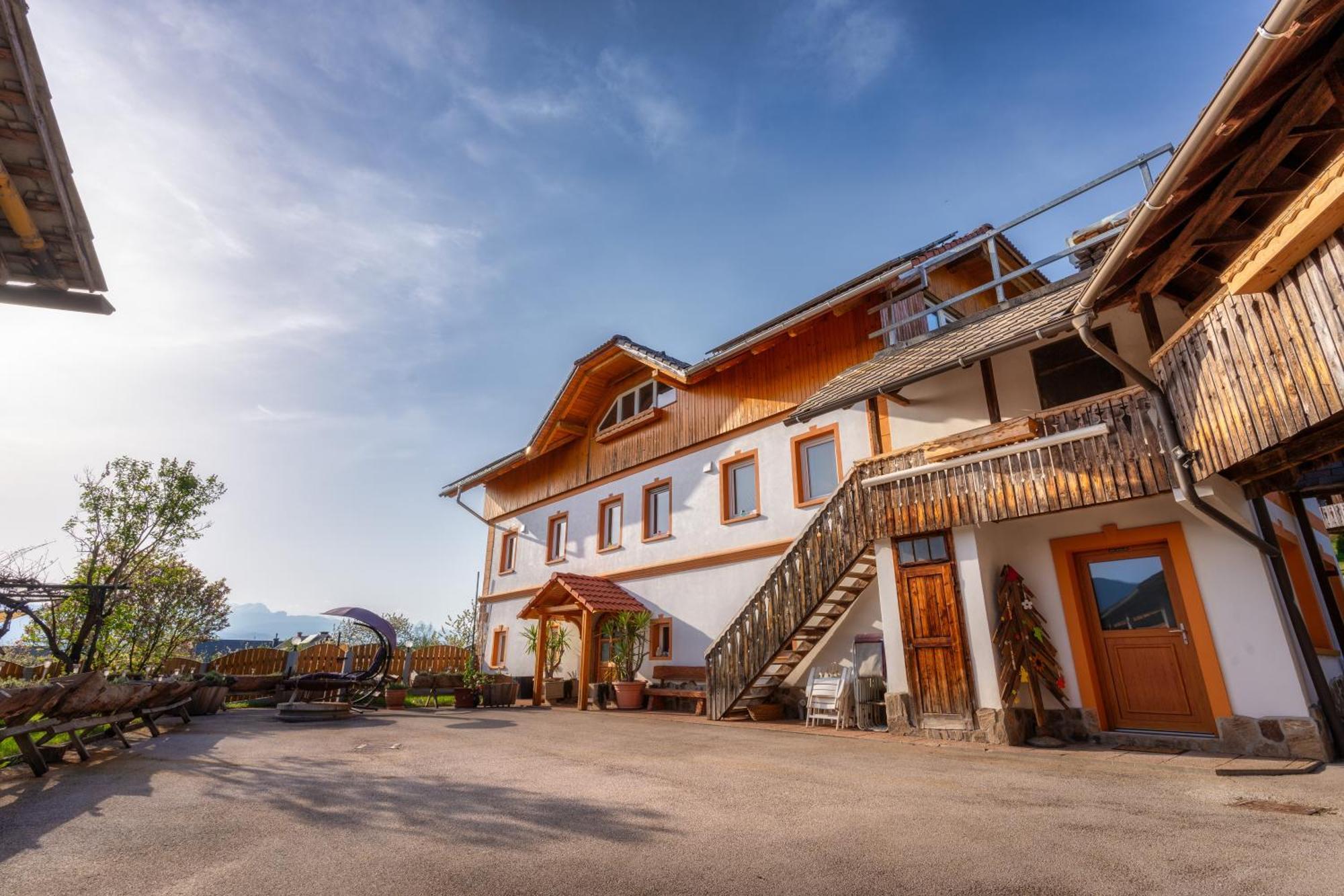 Stara Soncna Hisa Daire Radovljica Dış mekan fotoğraf
