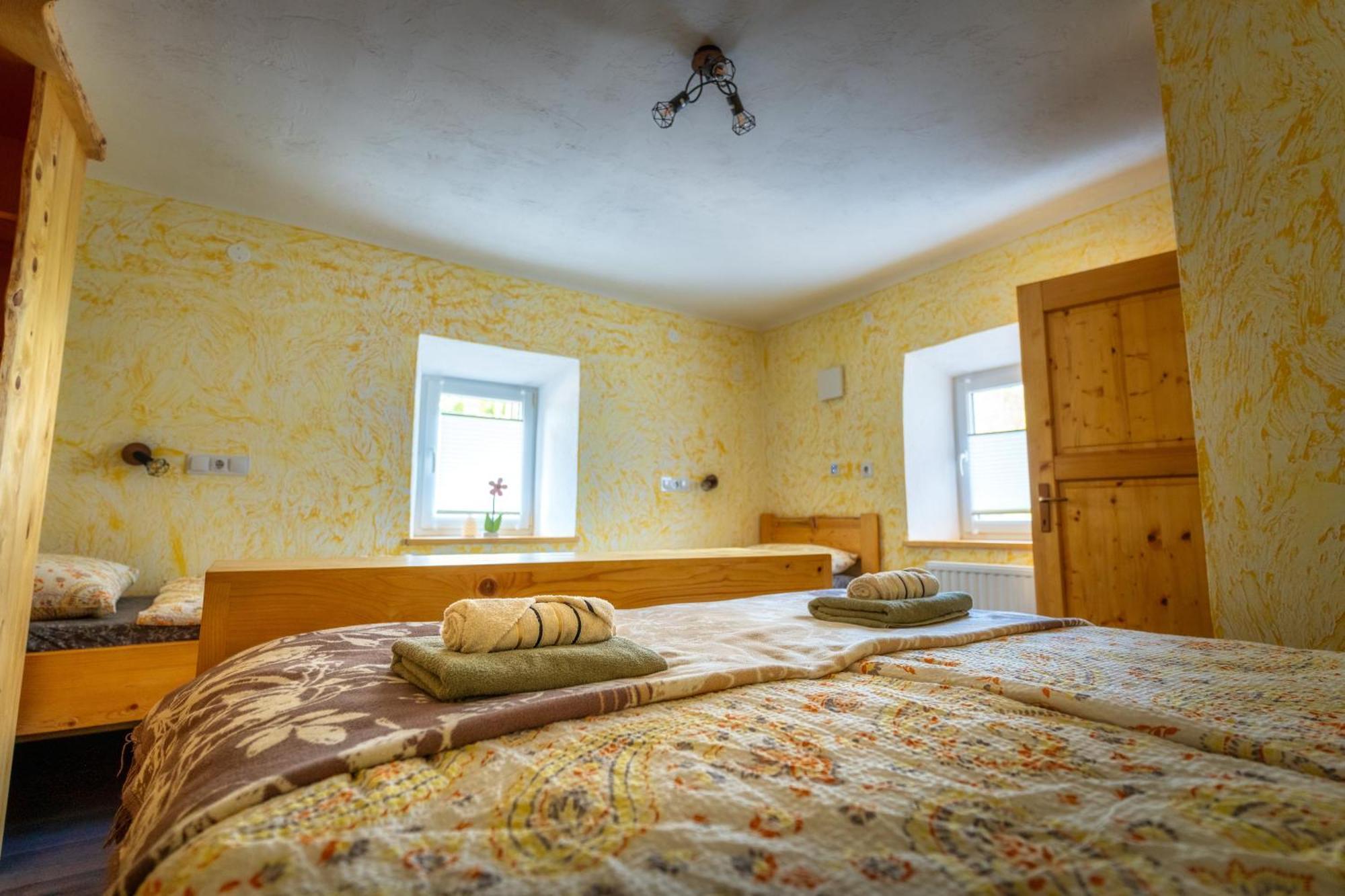 Stara Soncna Hisa Daire Radovljica Dış mekan fotoğraf